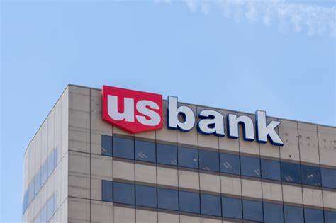 Discover the Top 10 Most Recognizable US Bank LogosImage15